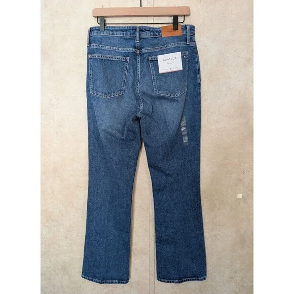 Tommy Hilfiger High Waist Bootcut Jeans Womens 32X30 Blue Denim Patch Pocket - Picture 3 of 14